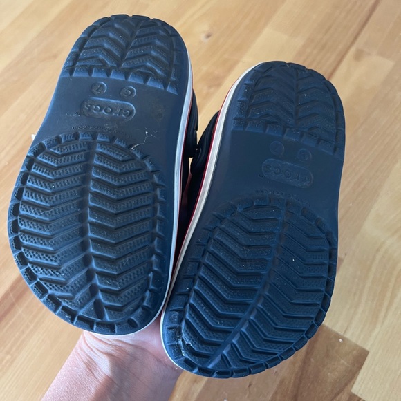 Crocs Toddler size 7 - Picture 4 of 6
